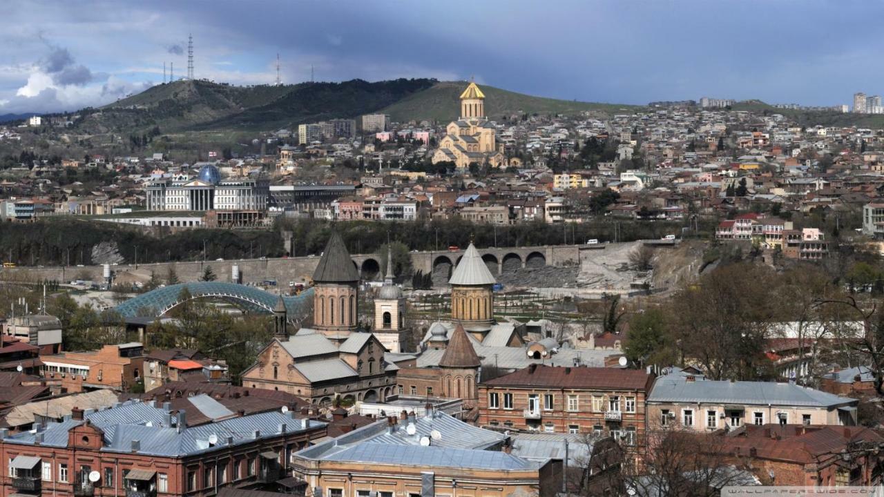 Rogalux Blue Hotel Tbilisi Exterior photo